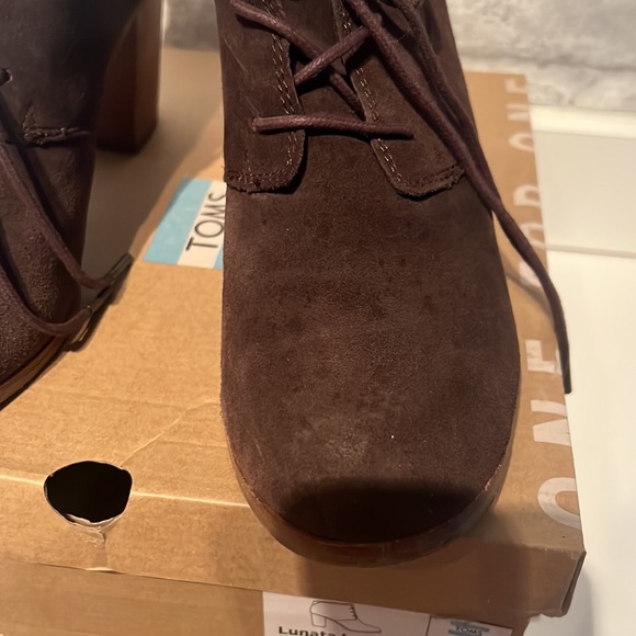 Toms Lunata Lace-Up Sz. 10 - Picture 2 of 8